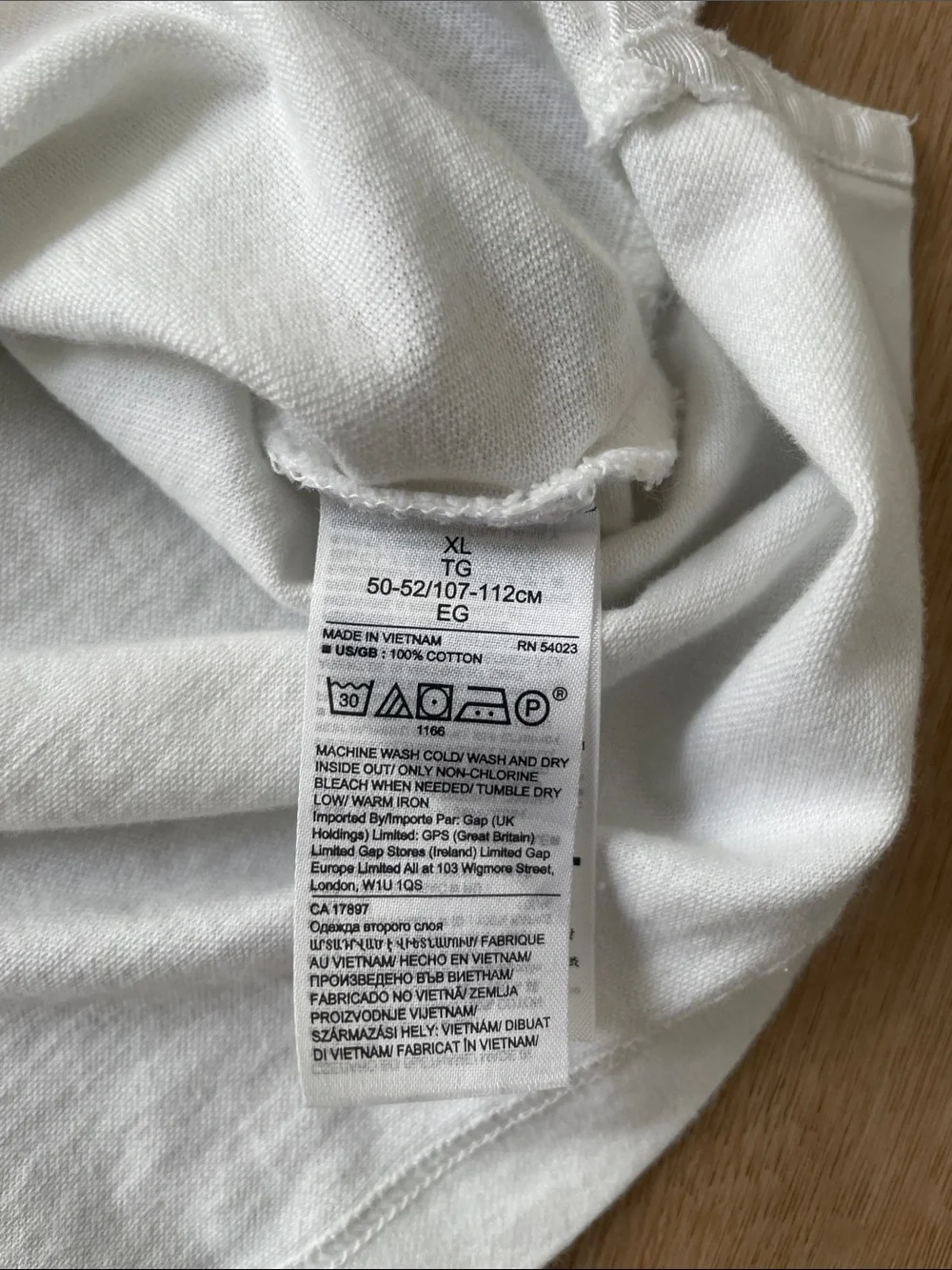 Banana Republic White Polo with Blue Chest Stripe, Men XL